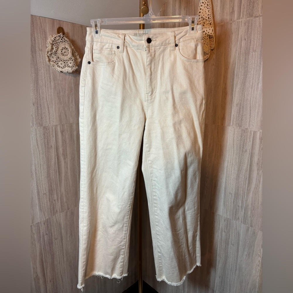 Oliver Logan Aberdeen Wide Leg Crop Women’s Jeans Elegant Cream